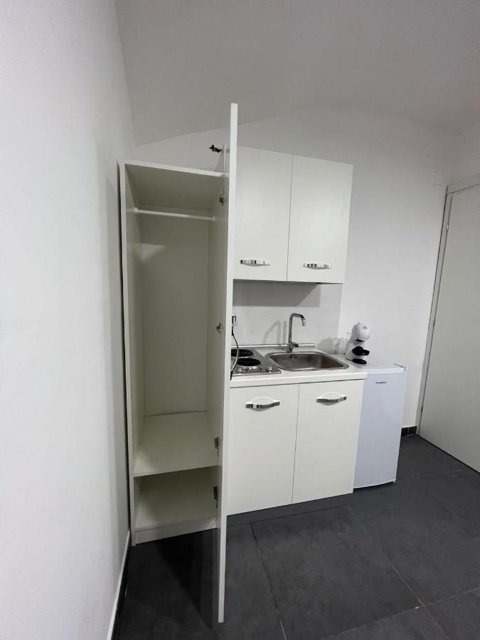 Apartament House Della Grotta Neapol Zewnętrze zdjęcie